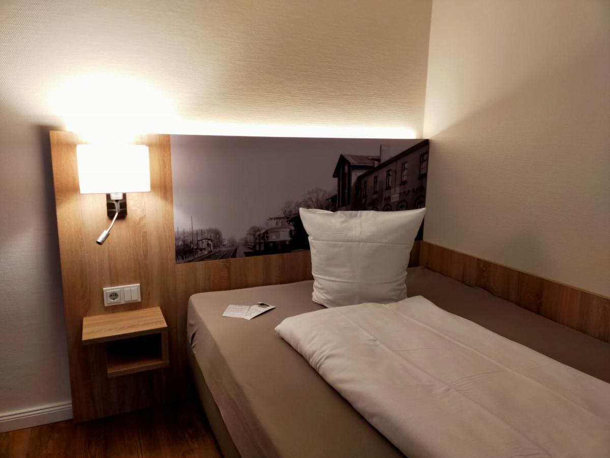 Hotel Xtra Gleis Hörstel 外观 照片